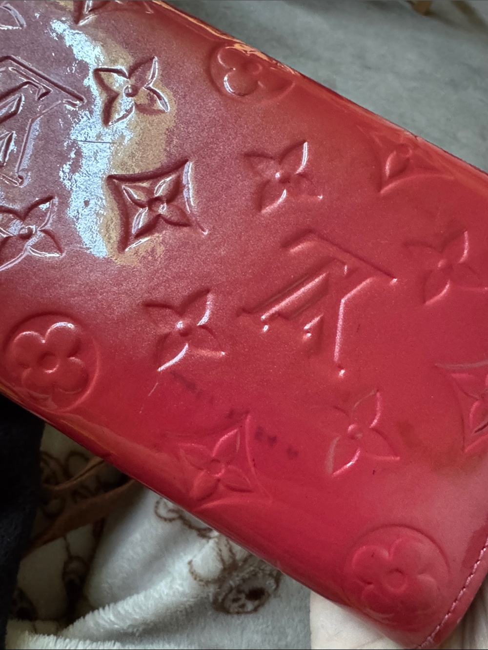 Louis Vuitton pink Vernis Monogram Long Sarah Wallet with Gold Snap - Picture 3 of 14